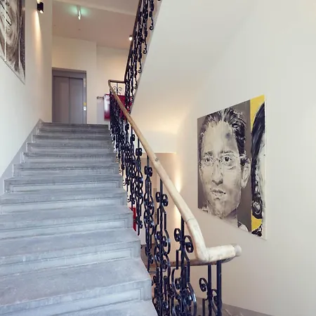 Leonart Living 13 Apartment *