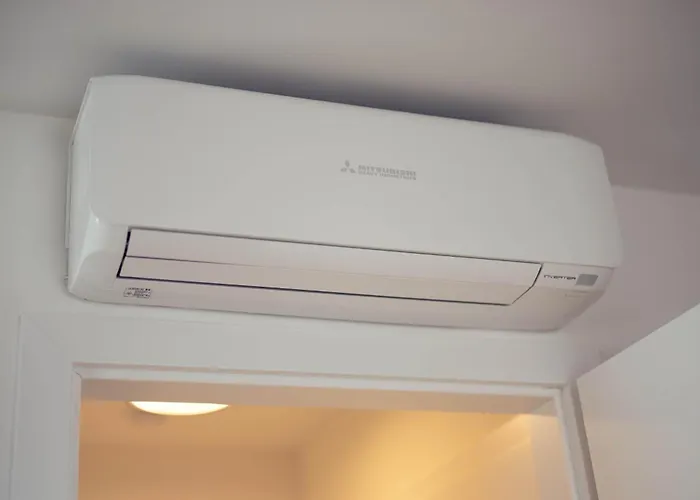 Apartamento Leonart Living 13 *